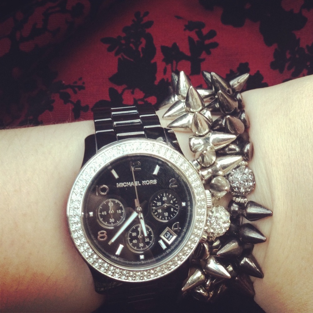 ⬇️ Michael Kors 'Runway Ceramic' Black Watch, 40mm - Picture 2 of 6